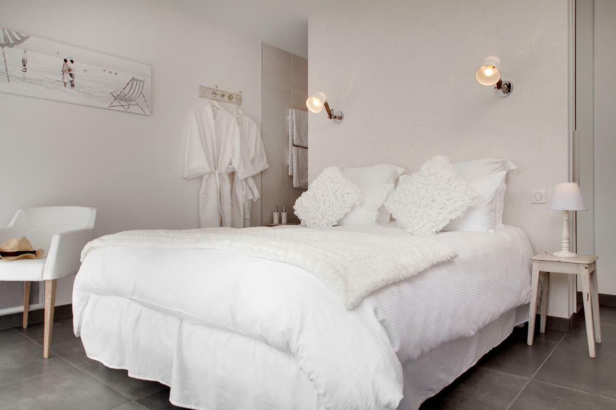 Aux Chambres D'A Cote Courcelles-Sapicourt Экстерьер фото